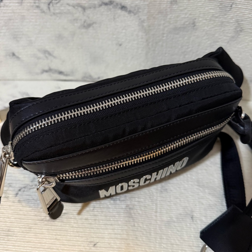 Moschino Couture Black Belt Bag / Bumbag Unisex - Picture 9 of 17